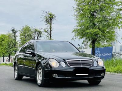 Giá xe Mercedes-Benz E240 sau 20 năm chỉ còn 190 triệu đồng
