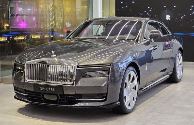 Rolls-Royce “cực chảnh” khi cấm cửa những khách này