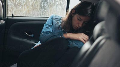Chuyên gia ô tô lý giải vì sao ngủ trong xe dễ gây tử vong?