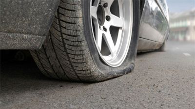 Cách phòng tránh nổ lốp xe ô tô trong thời tiết mùa hè