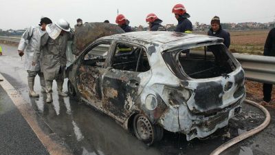 Khách tố Bảo hiểm VNI tự ý hạ mức bồi thường cho vụ cháy ô tô