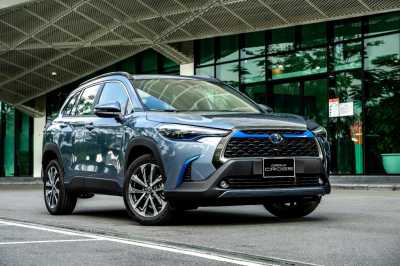 Toyota Corolla Cross ưu đãi 50% phí trước bạ trong tháng 8