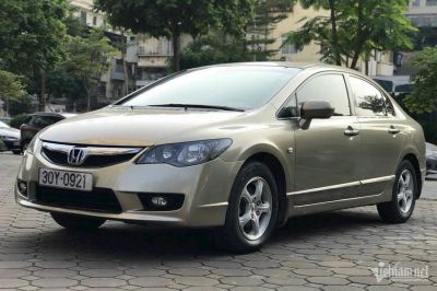 Honda Civic 2010 giá hơn 200 triệu, bền dáng nhưng tốn xăng, có nên mua?