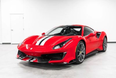 Ông Đặng Lê Nguyên Vũ tiếp tục sở hữu cặp đôi siêu xe Ferrari trị giá trên 15 tỷ