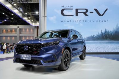 Honda CR-V hybrid tăng vọt doanh số