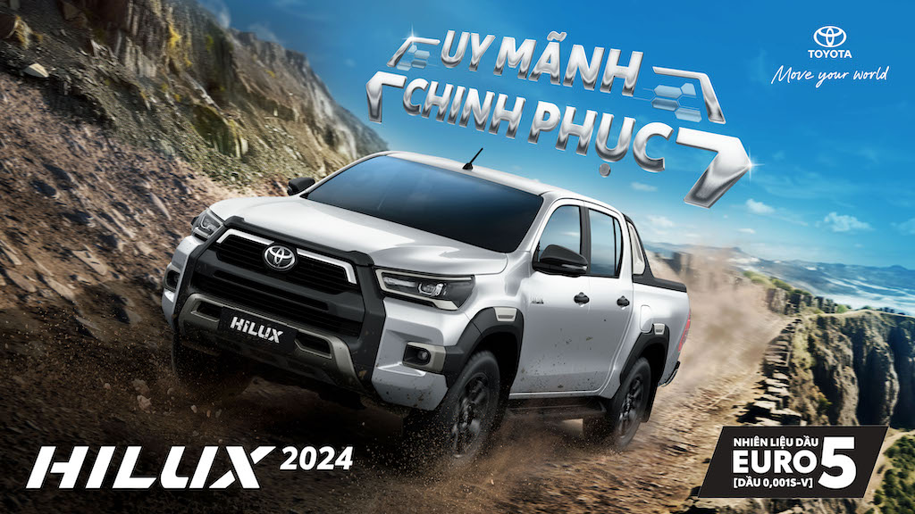 Bán tải Toyota Hilux 2024 facelift trở lại Việt Nam với 3 phiên bản, giá từ 668 triệu đồng