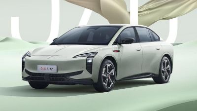 Ra mắt Hongqi EH7: sedan điện hạng sang Trung Quốc gây ấn tượng mạnh với thiết kế mới