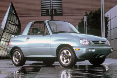 Vào khoảng năm 1990, 6 mẫu xe SUV trông kỳ quặc nhất 