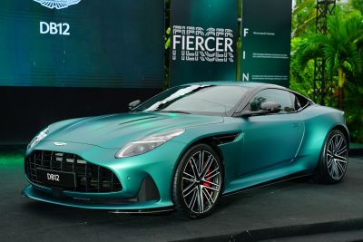 Siêu xe Aston Martin DB12 giá từ 19,5 tỉ đồng ra mắt thị trường Việt