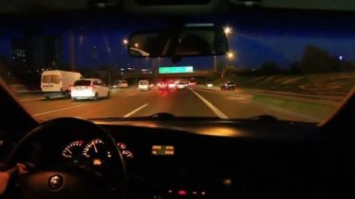 Lưu ý quan trọng khi lái ô tô trên cao tốc ban đêm