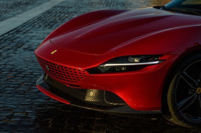 Rò rỉ giá siêu xe thuần điện đầu tiên của Ferrari có giá không dưới nửa triệu USD