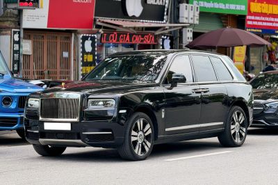 SUV Rolls-Royce Cullinan chào bán lỗ hơn 10 tỷ đồng sau 3 năm sử dụng