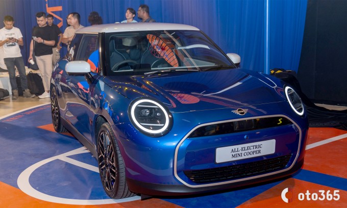 Mini Cooper SE điện ra mắt tại Malaysia. Ảnh: Paultan