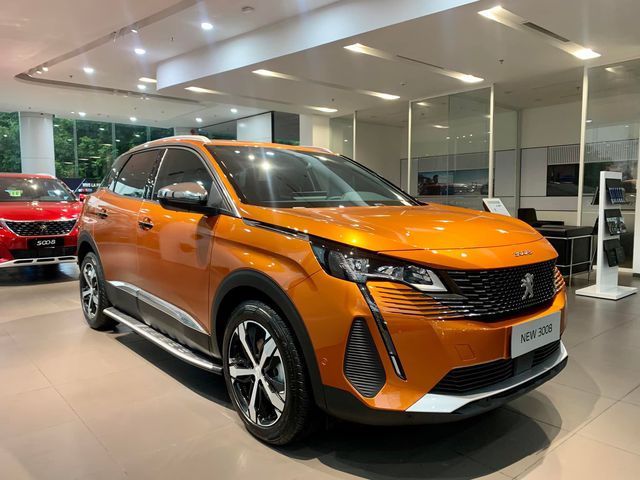 So sánh các phiên bản Peugeot 3008 2024: thông số, động cơ, tiện nghi và an toàn