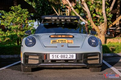 Đại gia Sài Gòn chi 16 tỷ mua Porsche 911 Dakar, gắn biển số trị giá 110 Triệu