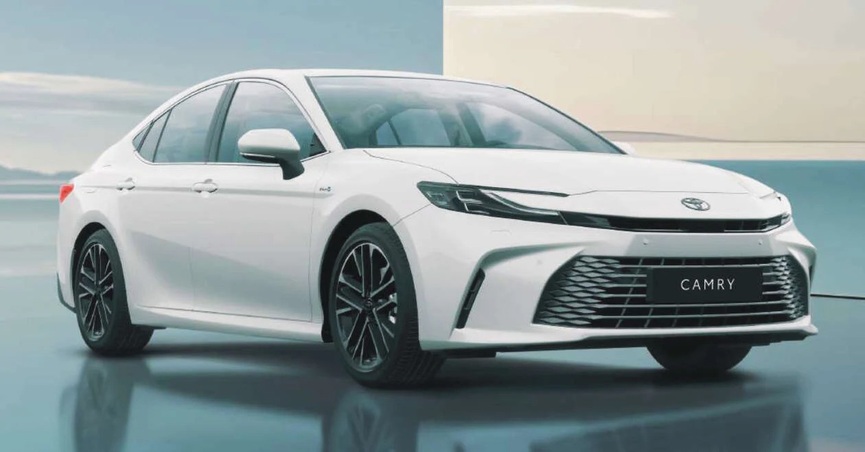 Toyota Camry 2025 thế hệ mới cập bến thị trường Đông Nam Á, chỉ 1 phiên bản hybrid duy nhất