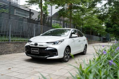 Toyota Vios giữ vững ngôi vương doanh số phân khúc sedan hạng B