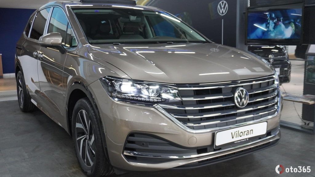 Đầu xe Volkswagen Viloran Premium