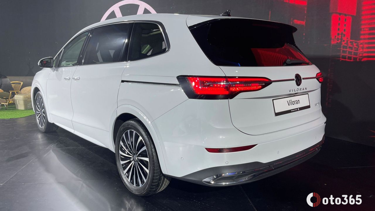 Đuôi xe Volkswagen Viloran 2024