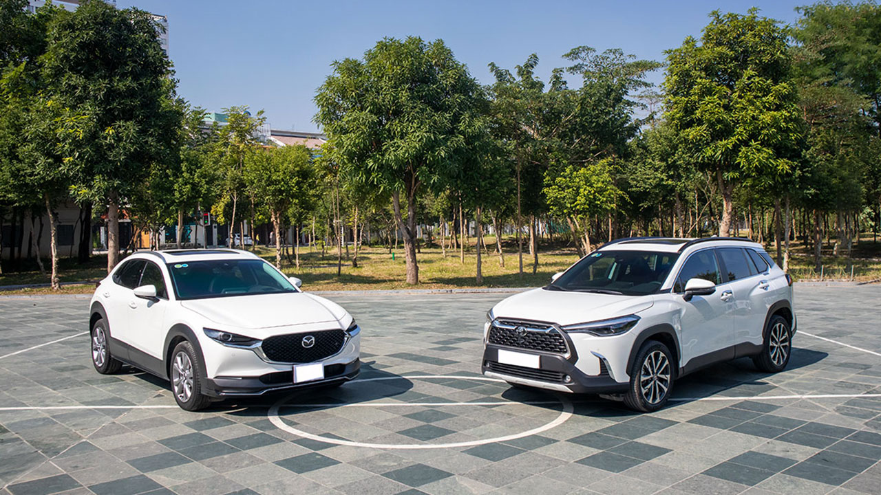 So sánh Mazda CX-30 và Toyota Corolla Cross 2024: động cơ, nội thất, tiện nghi, an toàn