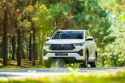 Doanh số xe hybrid tháng 9/2024 tăng mạnh