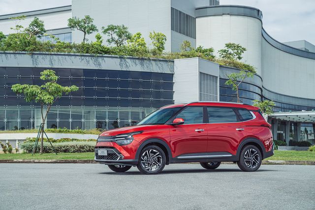 Đánh giá Kia Carens 2024: Khám phá chiếc MPV đậm chất SUV, chinh phục mọi ánh nhìn