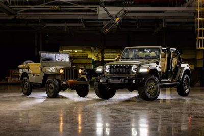 Jeep Wrangler trình làng phiên bản đặc biệt mang phong cách xe quân sự