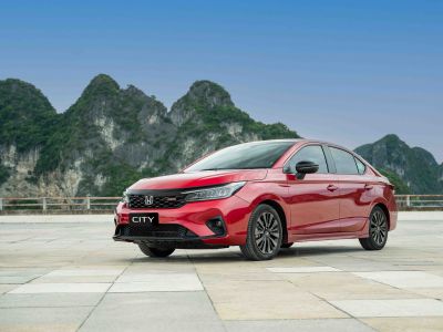 Giá xe Honda City tháng 12/2024: Giảm 50% phí trước bạ