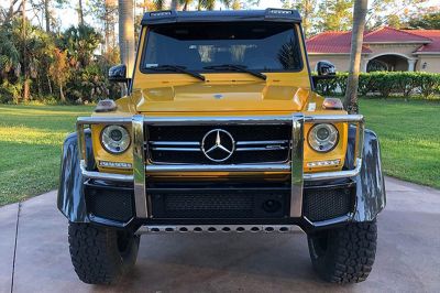 Siêu phẩm Mercedes-Benz G63 AMG 6x6, quái vật 6 chân hơn 25 tỷ ở Hà Nội