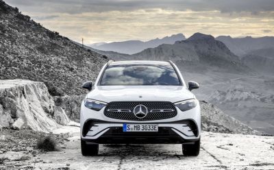 Triệu hồi Mercedes Benz GLC và S-Class tại Mỹ vì lỏng bu-lông