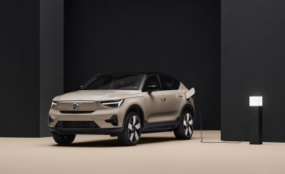 Lỗi mô-đun túi khí, Volvo XC40 Recharge bị triệu hồi 