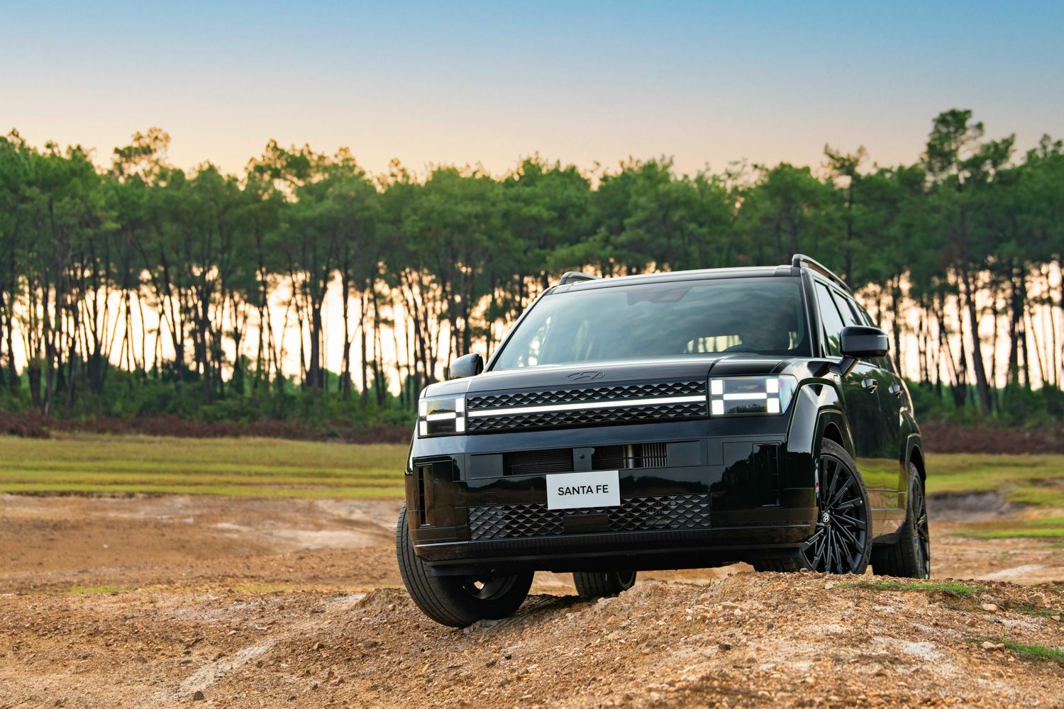 Hyundai giảm giá cực sâu tháng 3: Cơ hội vàng mua xe giá hời!