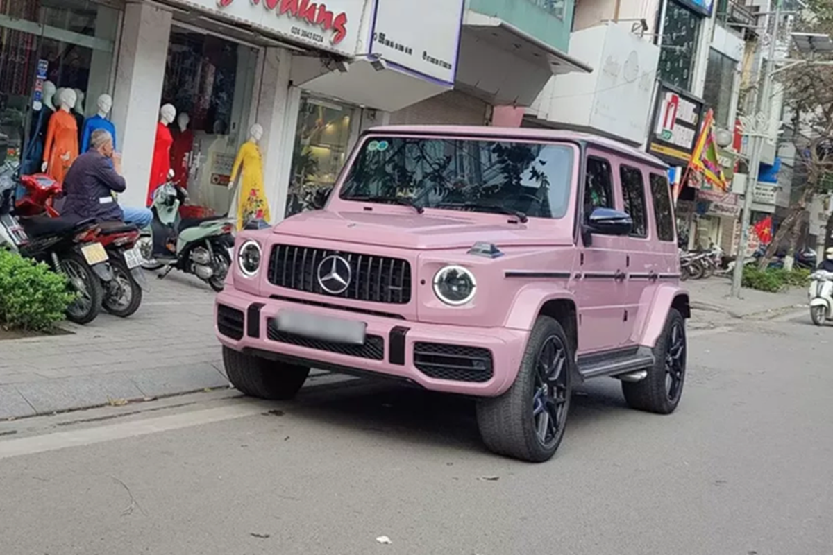 Mercedes-AMG G63 màu hường độc lạ thu hút mọi ánh nhìn tại Hà Nội