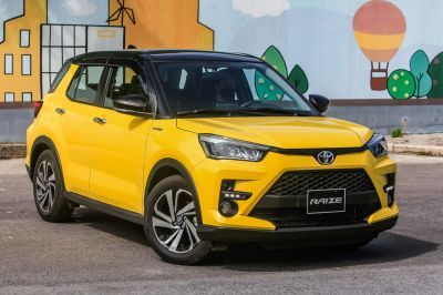 Toyota điều chỉnh giá bán: Loạt xe nhập khẩu tăng giá từ 2025