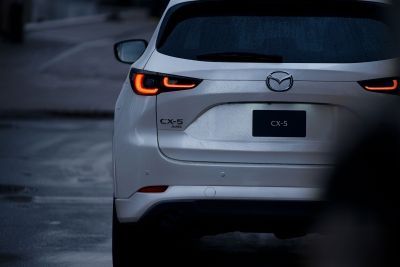 Mazda CX-5 tăng giá nhưng vẫn giữ vững sức ép lên các đối thủ