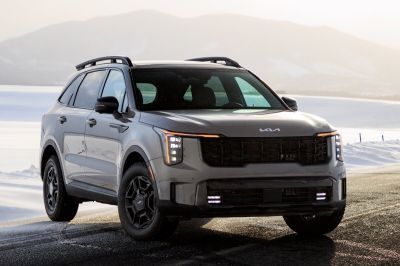 Loạt ô tô mới ra mắt tại Việt Nam tháng 5: SUV và CUV 