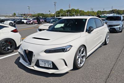 Bất ngờ với Honda Civic Type R độ phong cách Alfa Romeo cực chất tại Nhật Bản