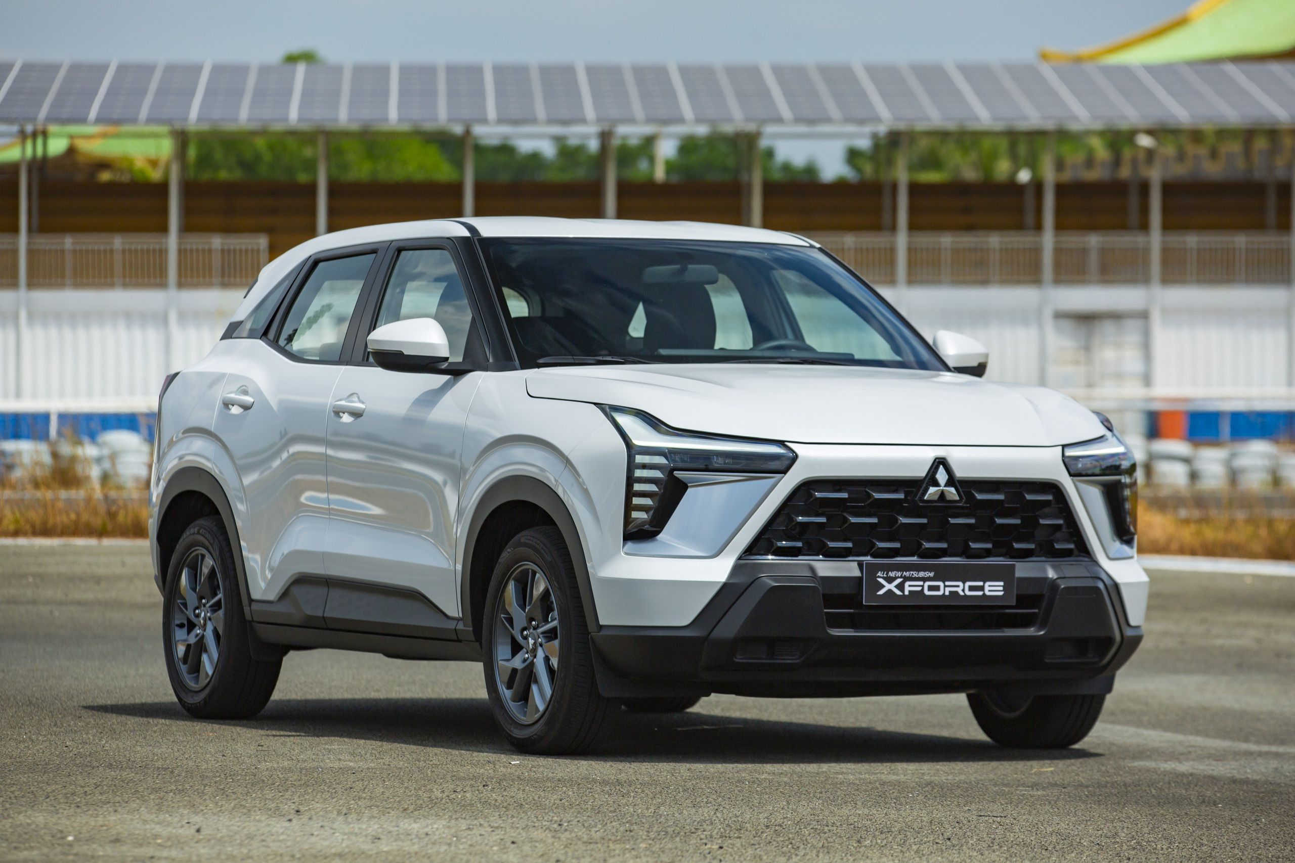 Cập nhật giá xe Mitsubishi Xforce mới nhất tháng 5/2025