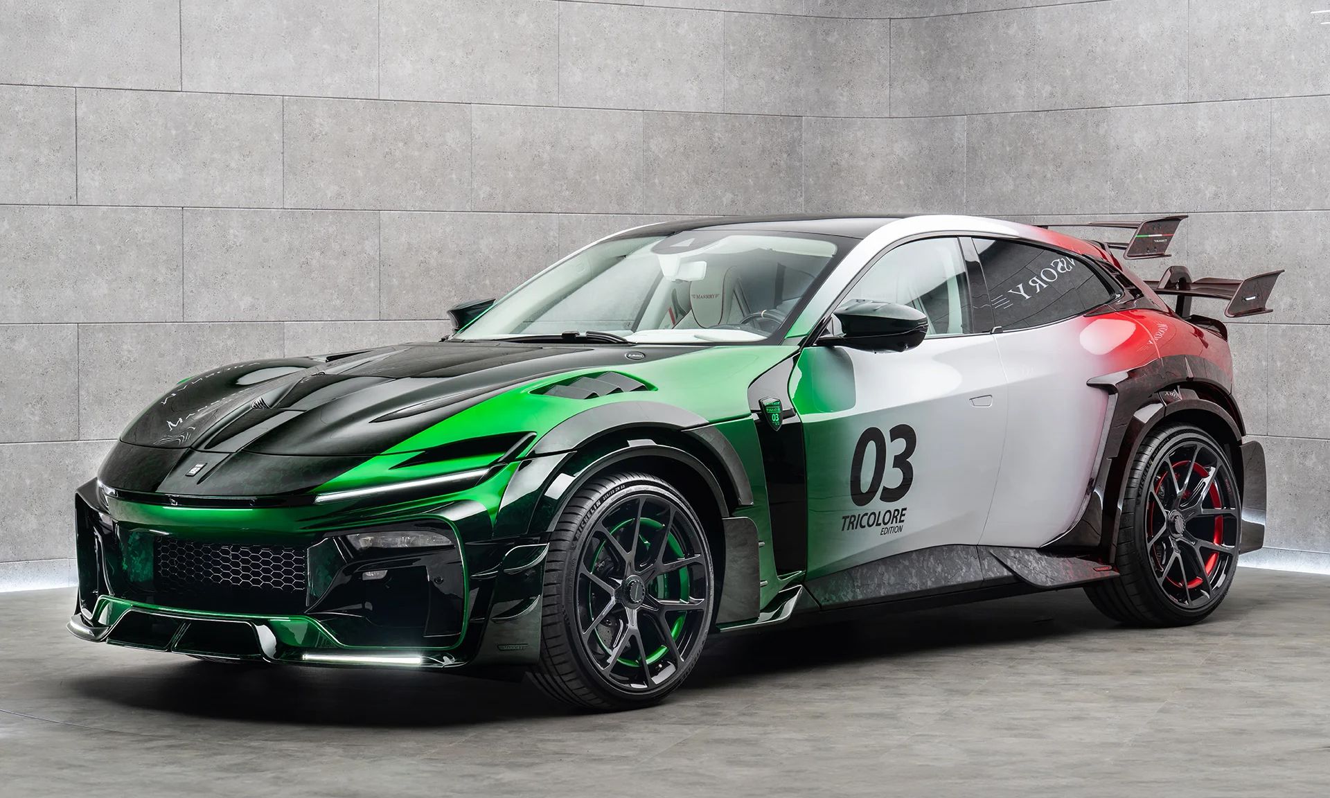 Mansory ra mắt Pugnator Tricolore – siêu phẩm độ giới hạn đầy ấn tượng