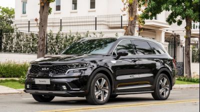 Động thái giảm giá mạnh của Kia Sorento hé lộ điều gì sắp xảy ra?