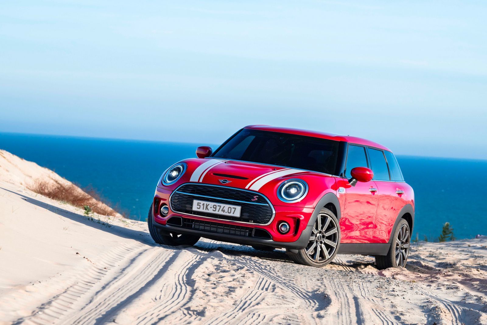 Review MINI Cooper S Clubman: Chi tiết hiệu suất và tiện nghi qua hơn 800km tại Việt Nam