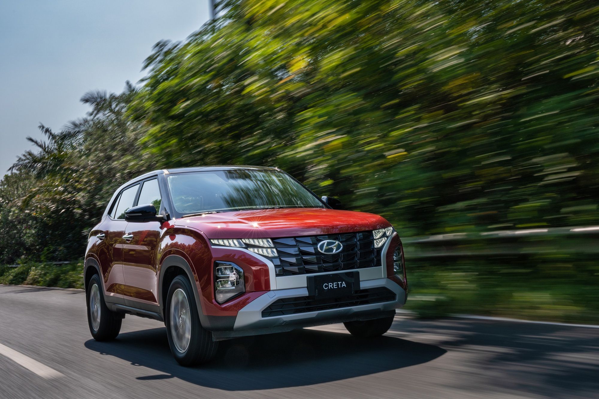 Hyundai Creta bất ngờ chiếm ngôi vương doanh số trong tháng 4/2025