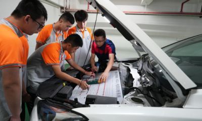 Vì sao sửa ôtô điện có thể khiến bạn vướng vào kiện tụng?