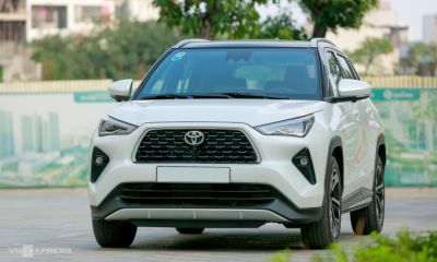 Toyota Việt Nam triệu hồi Yaris Cross HEV vì nguy cơ bung kính nóc Cửa Sổ Trời
