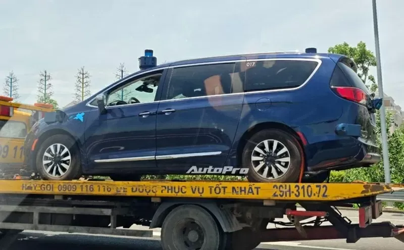 Giải mã sự xuất hiện của Chrysler Pacifica tại Việt Nam: Bắt đầu kỷ nguyên xe tự lái?