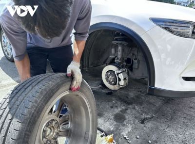 Dấu hiệu lốp xe cần thay ngay: Bí quyết bảo vệ an toàn khi lái xe