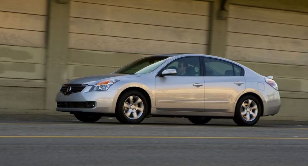 Altima qua các thế hệ: Đời xe nào lỗi nhiều, đời nào ít hỏng?