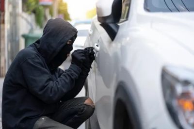 Cách ngăn trộm xe công nghệ cao chỉ với giấy bạc