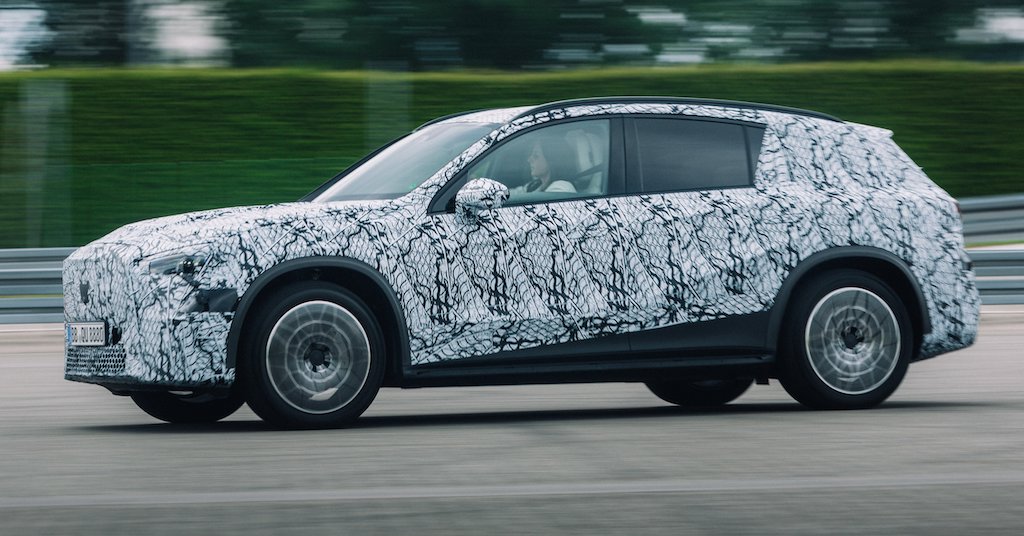 Mercedes GLC EV thế hệ mới ra mắt tháng 9, trang bị hệ treo cao cấp như S-Class