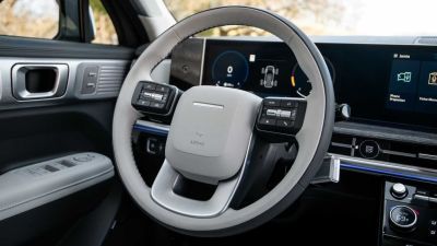 Hyundai Santa Fe 2026 hé lộ nhiều thay đổi đột phá